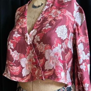 Zara Woman crop top sz med long sleeve cross button front 100% viscose romantic